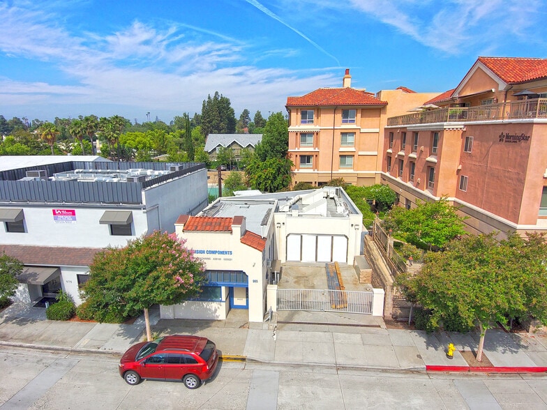 Primary Photo Of 965 Fair Oaks Ave, Pasadena Light Manufacturing For Sale