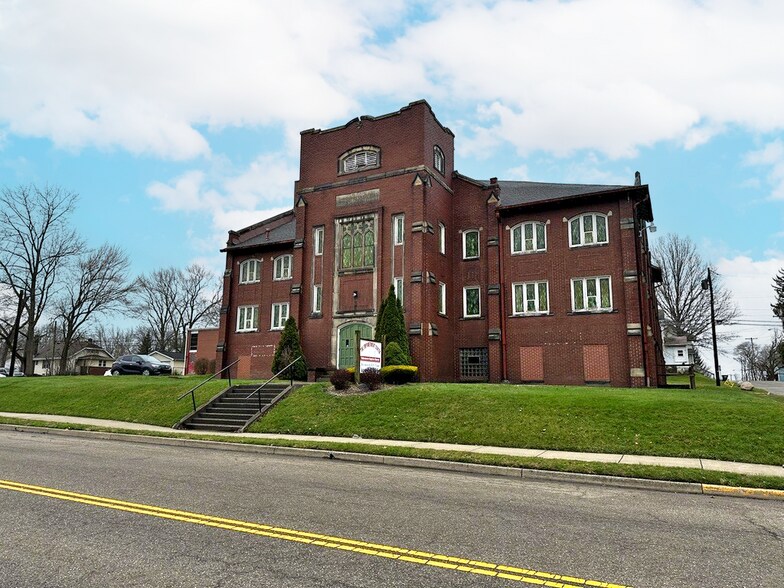 Primary Photo Of 715 S Arch Ave, Alliance Religious Facility For Lease
