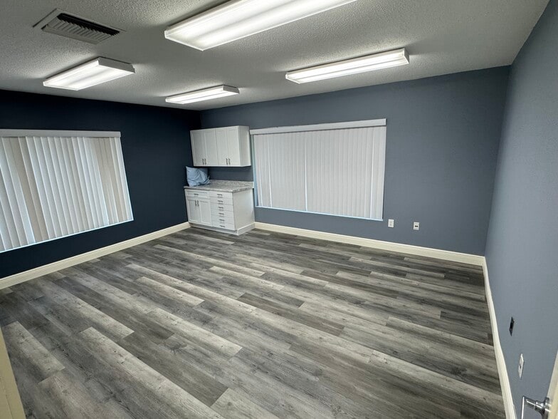 More Photos Of 3875 Nova Rd, Port Orange Medical For Lease