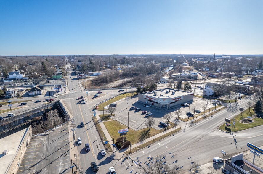 More Photos Of 5 N Transit St, Lockport Drugstore For Sale
