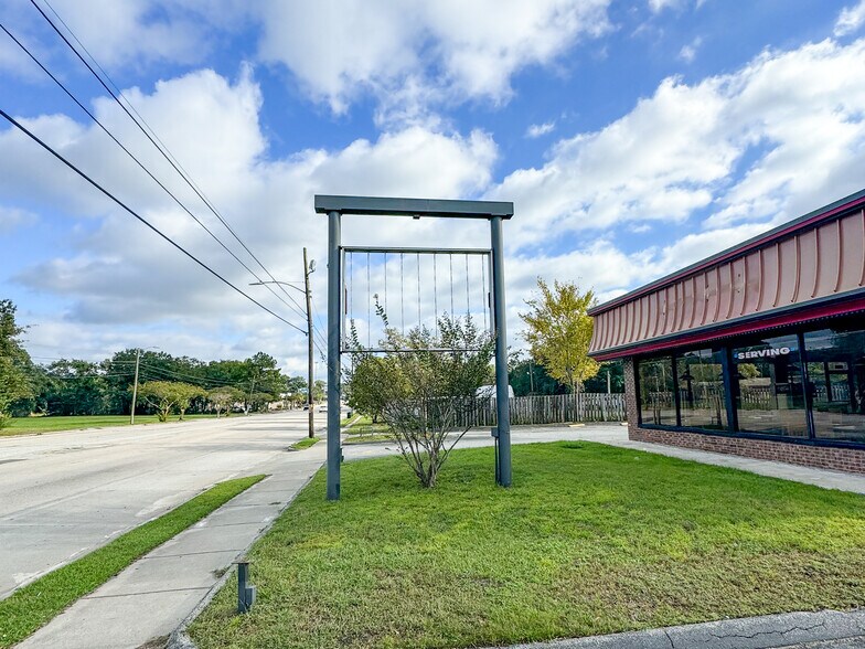 More Photos Of 4113 Rivers Ave, Charleston Fast Food For Sale