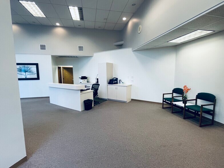 More Photos Of 3102 Colby Ave, Everett Medical For Lease