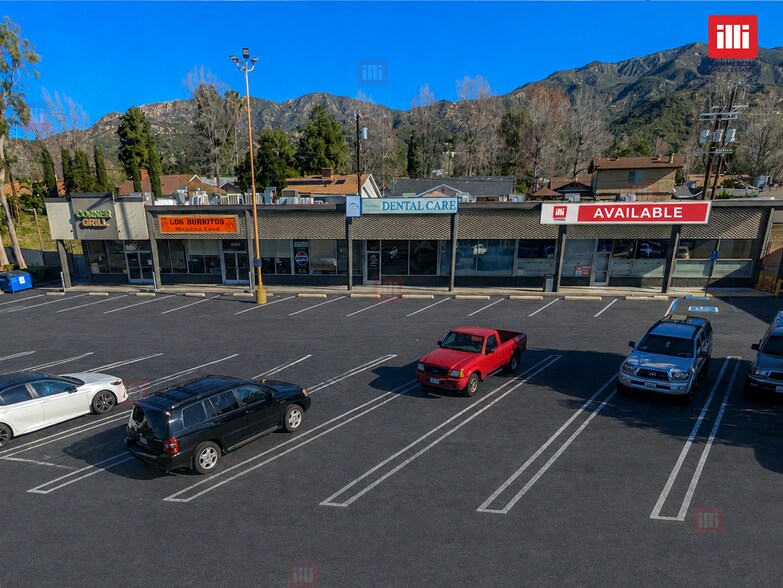 More Photos Of 6535-6585 Foothill Blvd, Tujunga General Retail For Lease