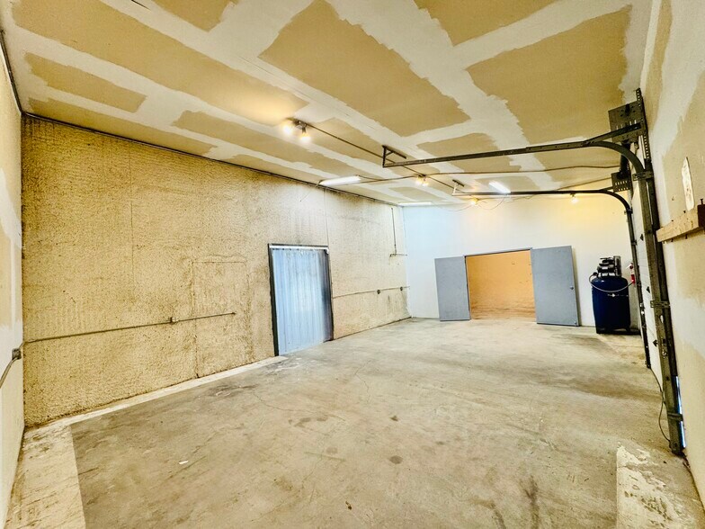 More Photos Of 36730 Democracy Dr, Trinidad Warehouse For Lease