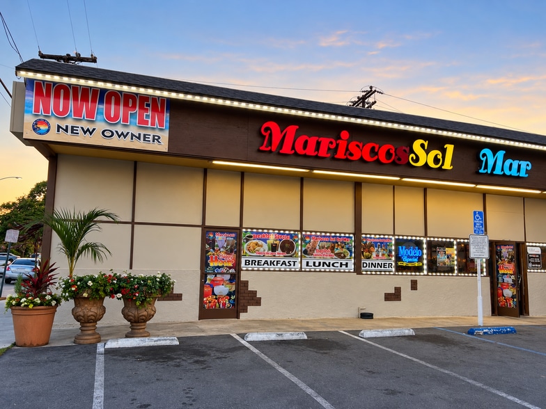 More Photos Of 10007 Long Beach Blvd, Lynwood Storefront For Sale