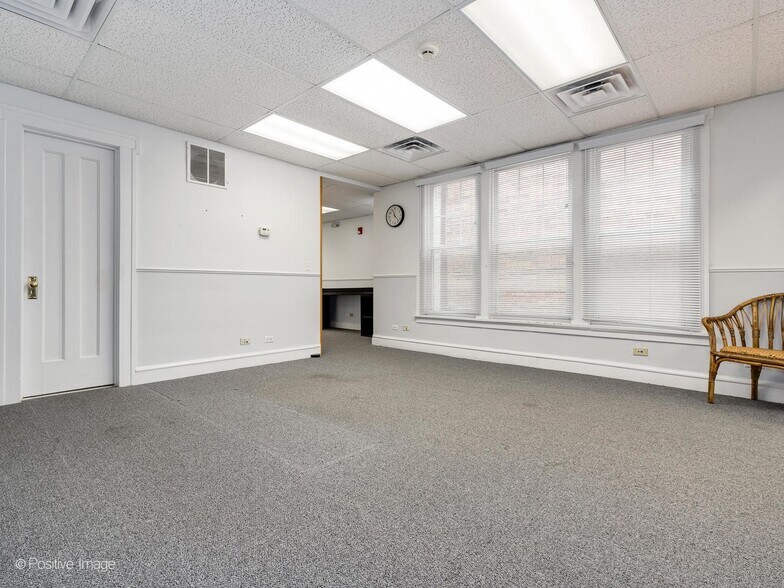 More Photos Of 440 Central Ave, Highland Park Storefront Retail Office For Lease