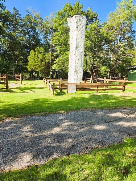 More Photos Of 476 S Burlington Rd, Bridgeton Sports And Entertainment For Sale