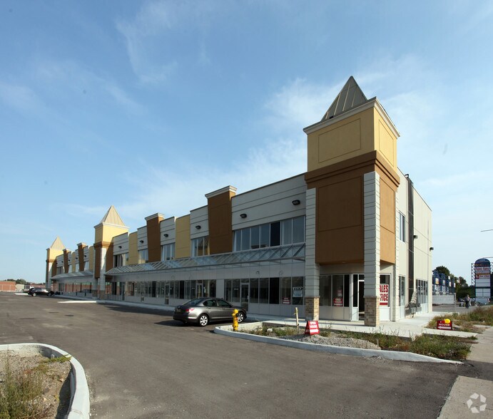 More Photos Of 1415 Kennedy Rd, Toronto Freestanding For Sale