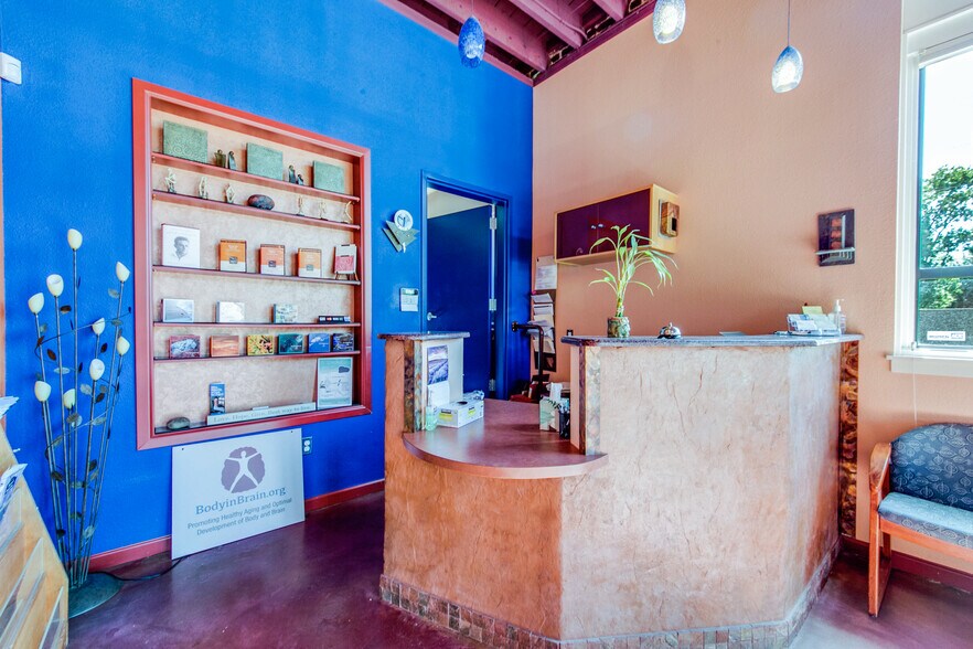 More Photos Of 201 N I St, Tacoma Office For Sale