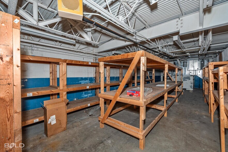 More Photos Of 1837 N Market St, Shreveport General Retail For Sale
