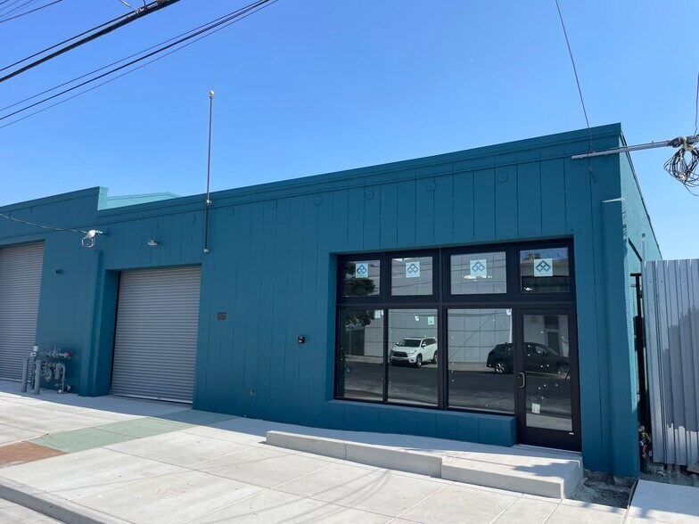 More Photos Of 1475 67th St, Emeryville Warehouse For Lease
