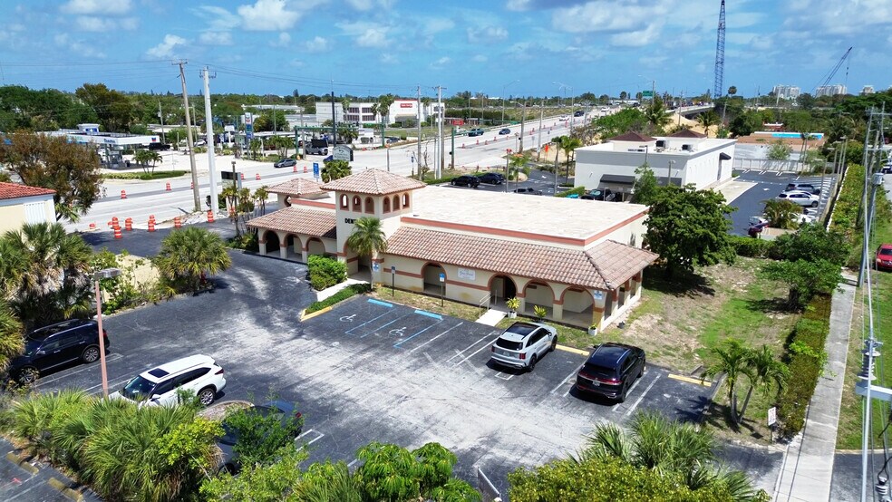 More Photos Of 650 W Boynton Beach Blvd, Boynton Beach Medical For Sale