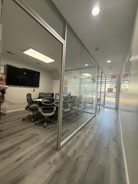 More Photos Of 2142 S Broad St, Philadelphia Storefront Retail Residential For Lease
