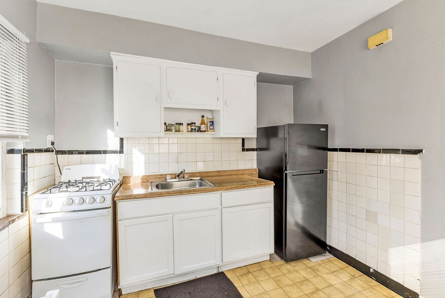 More Photos Of 5206 Montgomery Rd, Cincinnati Apartments For Sale