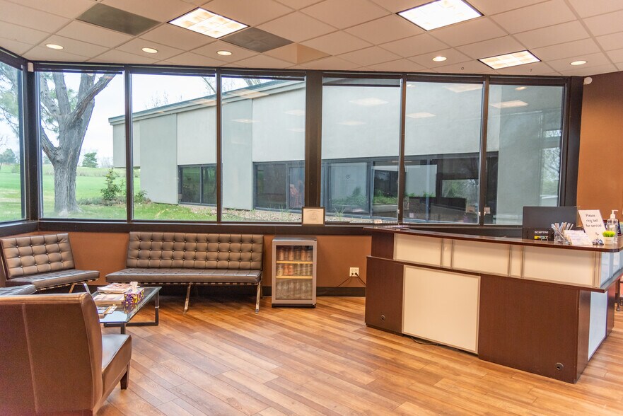 More Photos Of 16 Inverness Pl E, Englewood Office For Sale