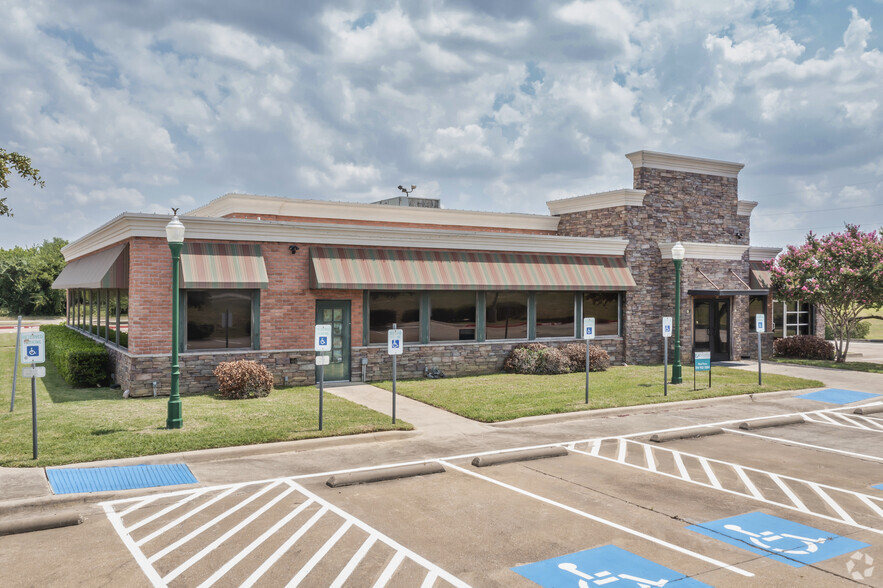 Primary Photo Of 2290 S Stemmons Fwy, Lewisville Restaurant For Sale