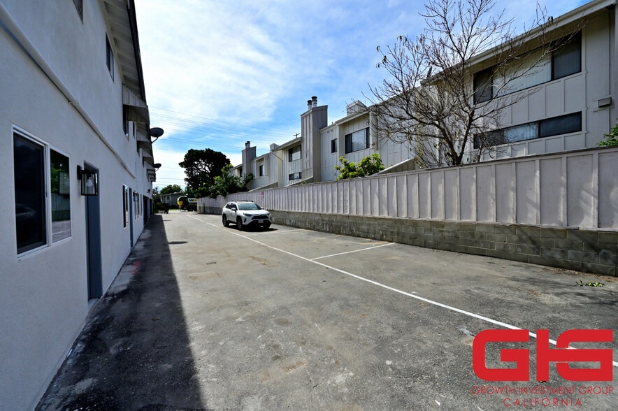 More Photos Of 521 E Live Oak Ave, Arcadia Apartments For Sale