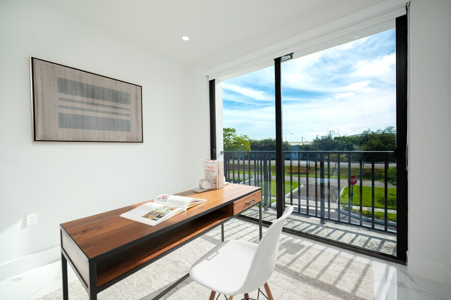 More Photos Of 238 nw 2nd St, Florida City Apartments For Sale