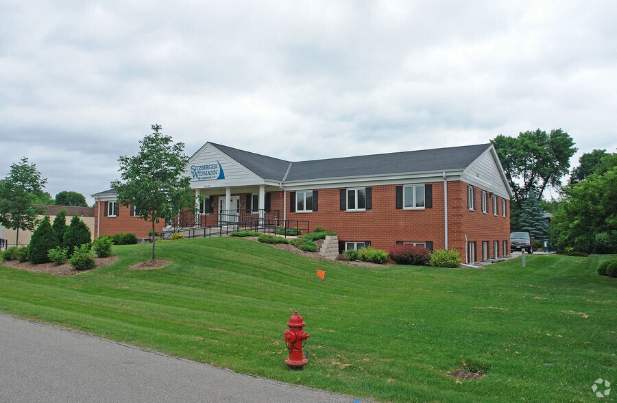 More Photos Of 14640 W Greenfield Ave, Brookfield Office Residential For Lease