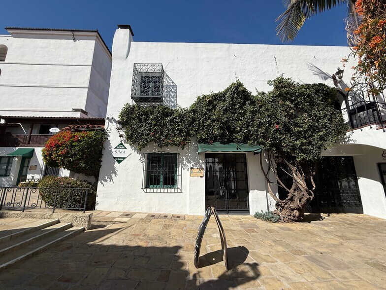 More Photos Of 5-129 El Paseo, Santa Barbara Unknown For Lease