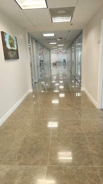 More Photos Of 1111 Park Centre Blvd, Miami Gardens Office Residential For Lease