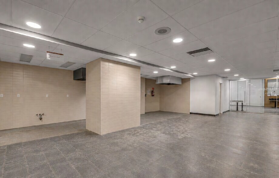 More Photos Of 6300 Boul Guillaume Couture, Lévis Office For Lease