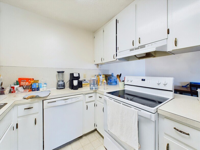 More Photos Of 3002-3016 Smith Ln, Fortuna Apartments For Sale