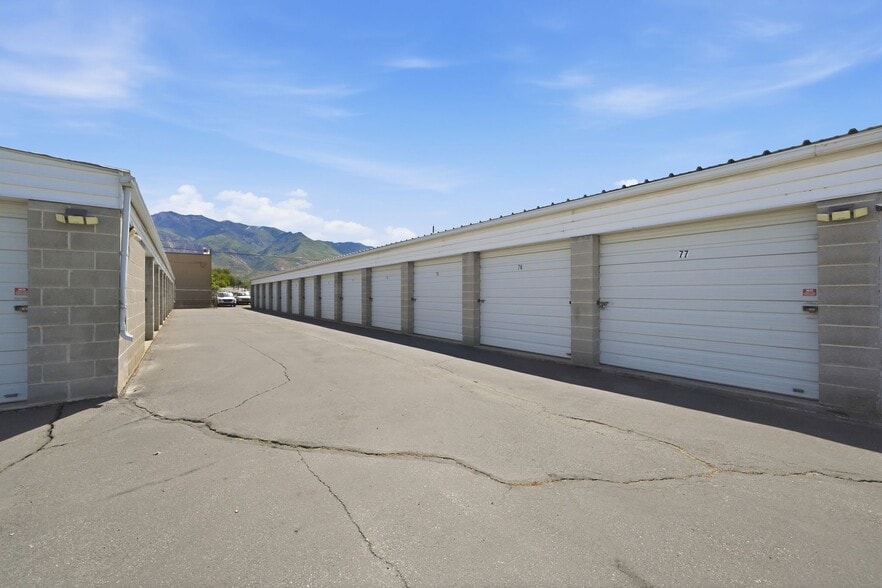 More Photos Of 3272 Stephens Ave, Ogden Self Storage For Sale
