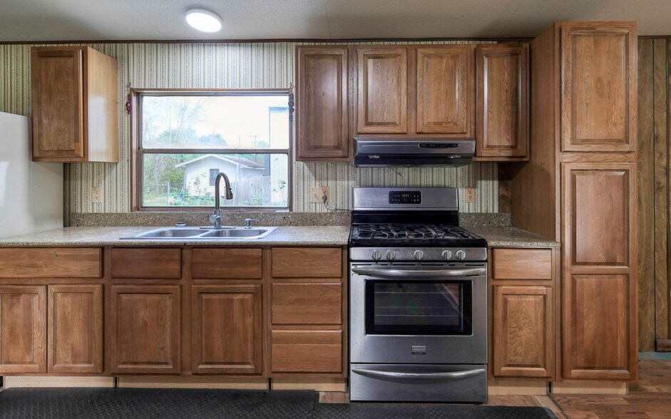 More Photos Of 25945 Kickapoo Rd, Hockley Land For Sale