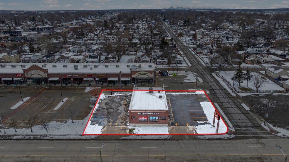 More Photos Of 7512 E 9 Mile Rd, Warren Convenience Store For Sale
