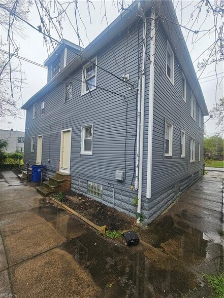 More Photos Of 630-634 Eddy Rd, Cleveland Apartments For Sale