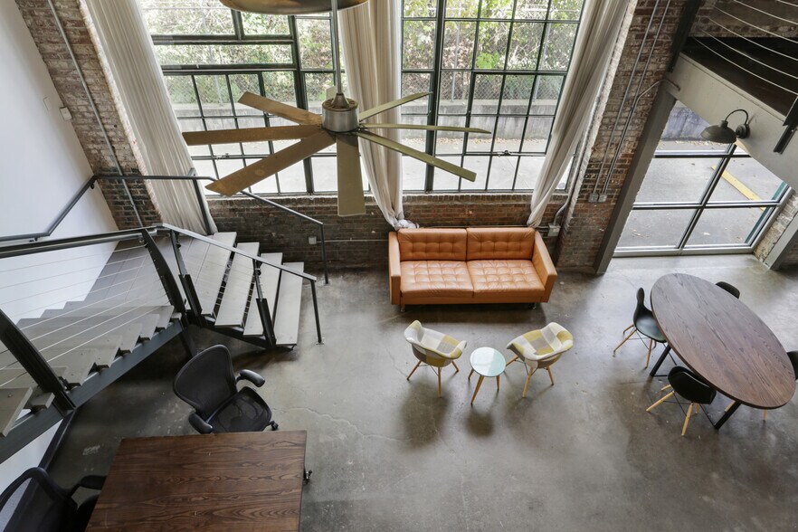 More Photos Of 949 W Marietta St NW, Atlanta Office For Lease