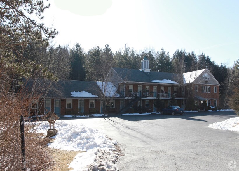 More Photos Of 1146 Cold Spring Rd, Williamstown Hotel For Sale