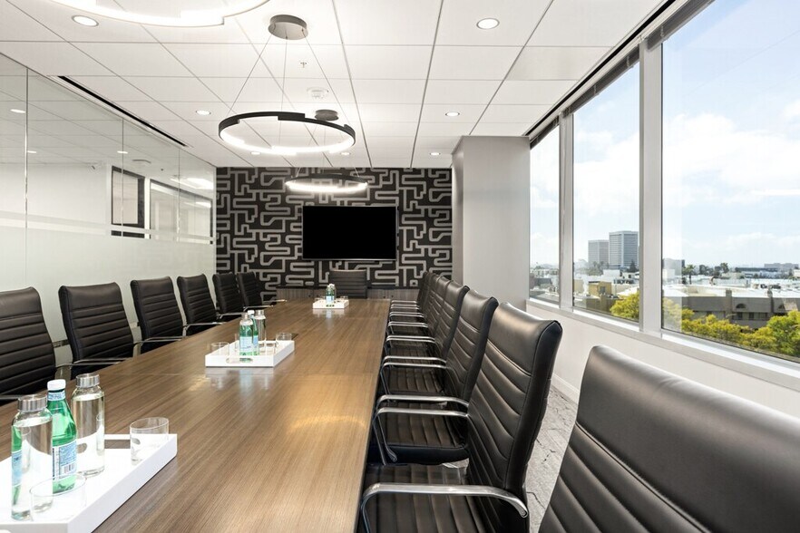 More Photos Of 10940 wilshire Blvd, Los Angeles Coworking Space