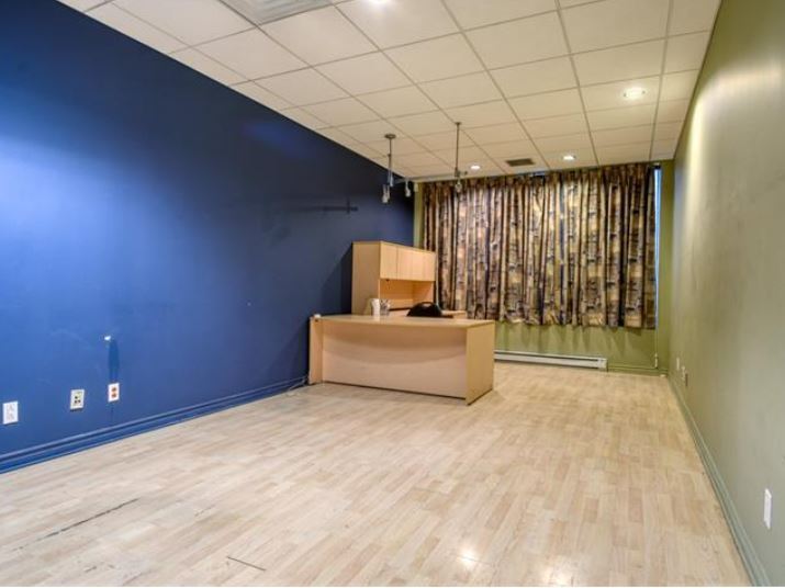More Photos Of 6630 Av Papineau, Montréal Office For Sale
