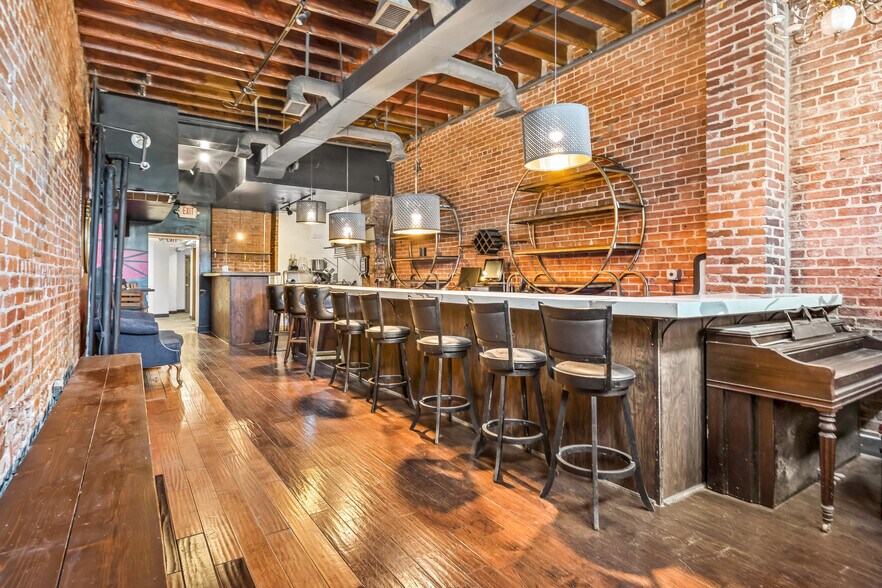 More Photos Of 1421 H St NE, Washington Restaurant For Lease