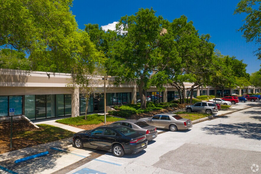 More Photos Of 3102 Cherry Palm Dr, Tampa Unknown For Lease