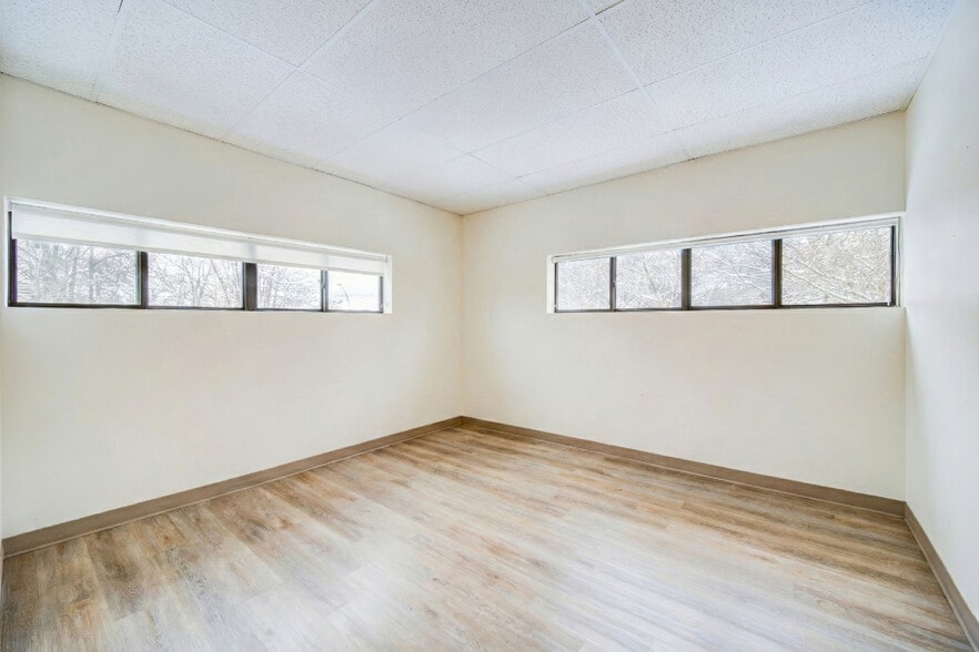 More Photos Of 56 Main St, Poughkeepsie Medical For Lease