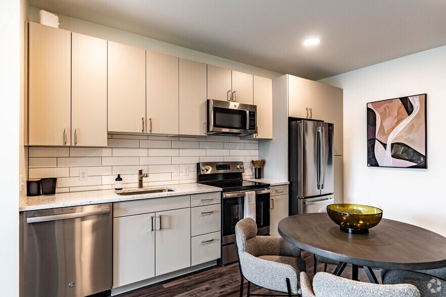 More Photos Of 445 Benton Ave, Nashville Apartments For Lease