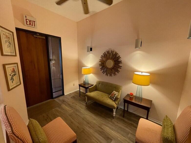 More Photos Of 900 SE Ocean Blvd, Stuart Medical For Lease