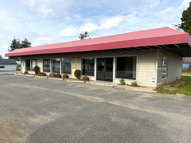 More Photos Of 805 US-101, Bandon General Retail For Sale