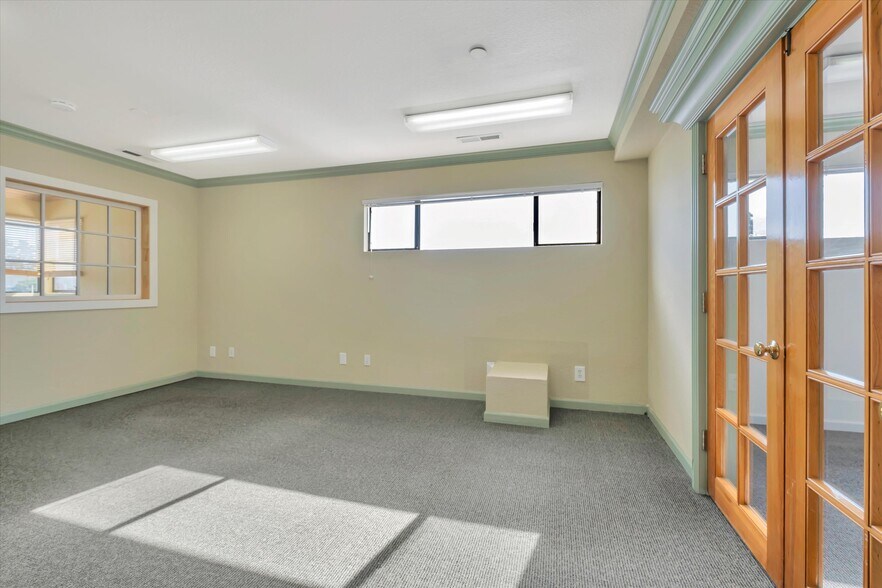 More Photos Of 716 Soquel Ave, Santa Cruz Storefront Retail Office For Lease