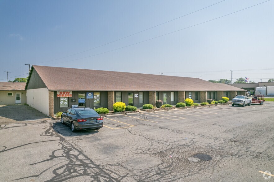 More Photos Of 1332-1342 W 4th St, Mansfield Office For Lease