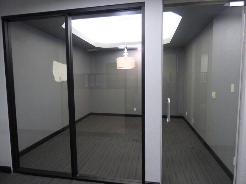 More Photos Of 201 Lafayette Cir, Lafayette Office For Lease