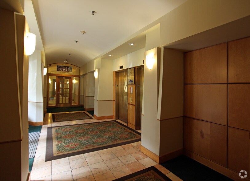 More Photos Of 119 Brookstown Ave, Winston-Salem Office For Lease