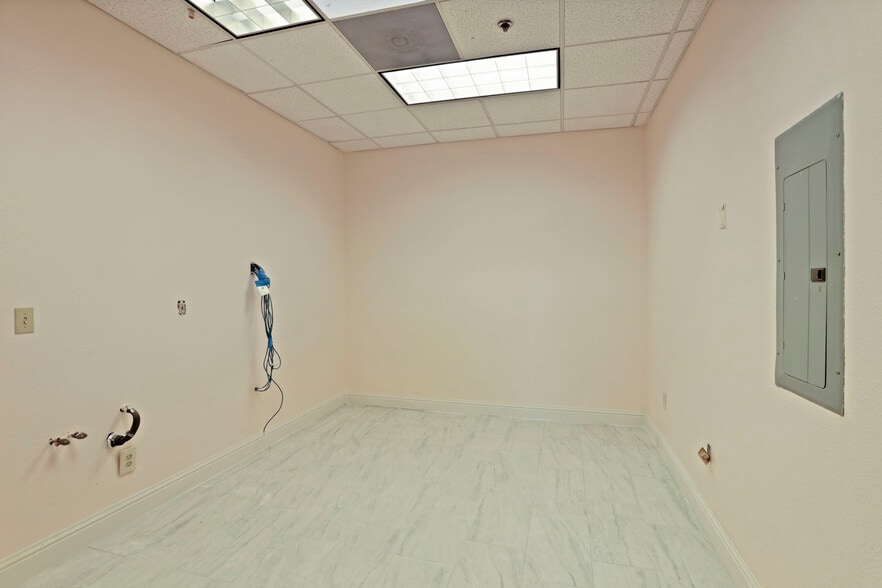 More Photos Of 3133 W March Ln, Stockton Medical For Sale
