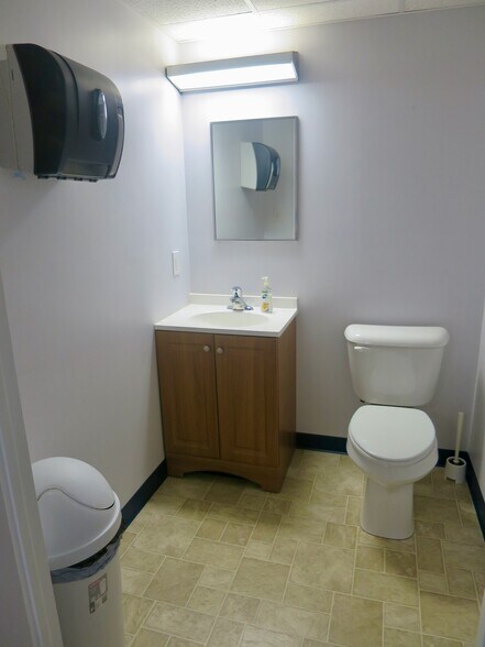 More Photos Of 4500 Black Rock Rd, Hampstead Office For Lease