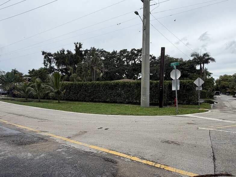 More Photos Of 401 SW 7th Ave, Fort Lauderdale Apartments For Sale