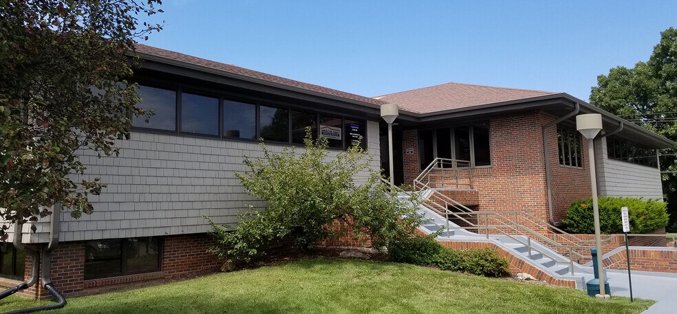 Primary Photo Of , Topeka Office For Sale