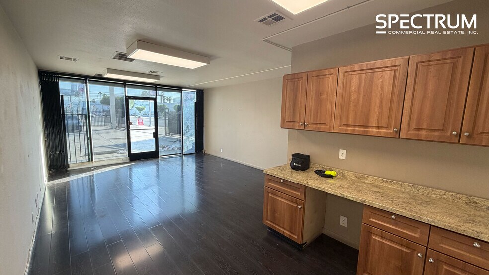 More Photos Of 1435 S La Cienega Blvd, Los Angeles Storefront Retail Office For Lease